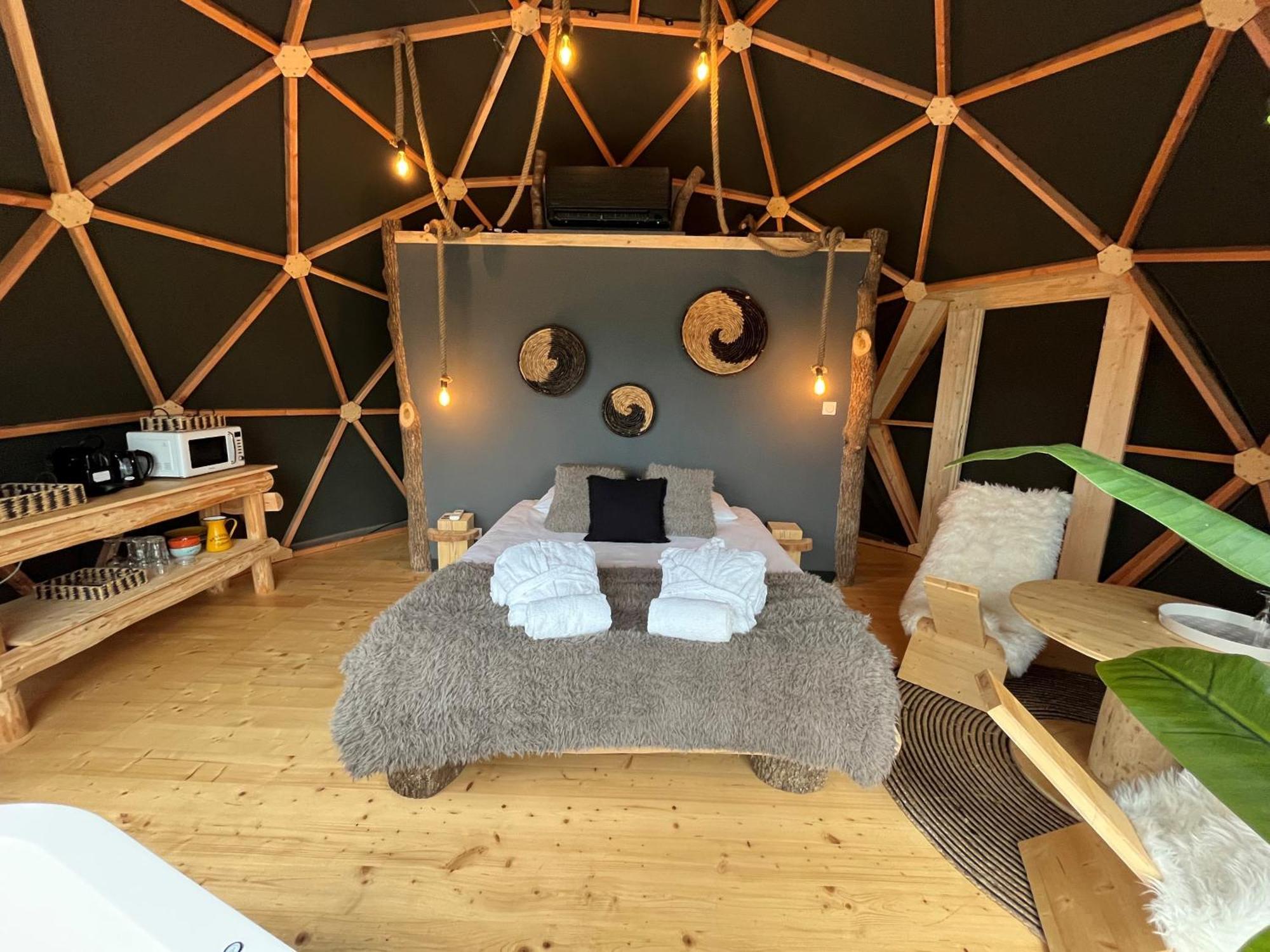Whaka Lodge 塞桑 外观 照片