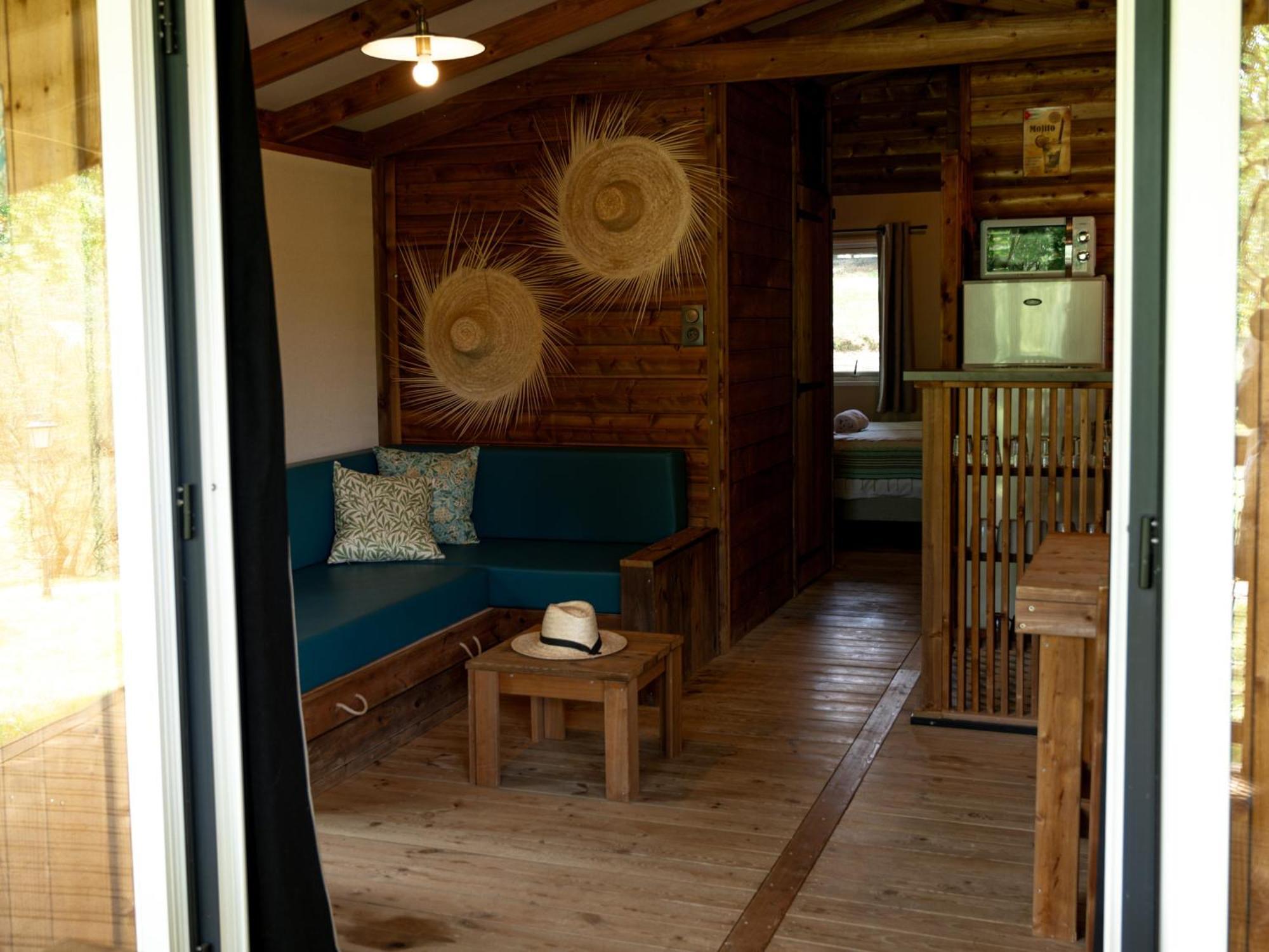Whaka Lodge 塞桑 外观 照片